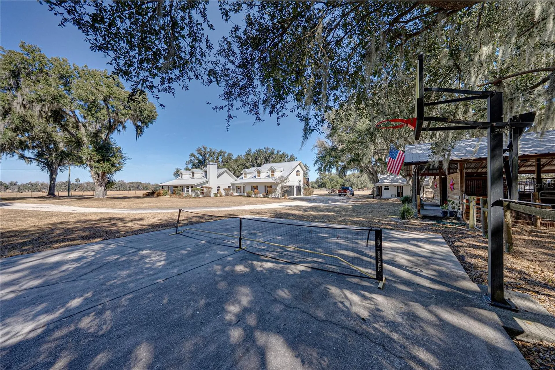808 Old Welcome Road Lithia FL 33547