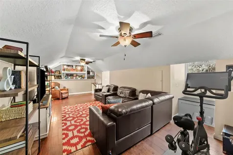 808 Old Welcome Road Lithia FL 33547