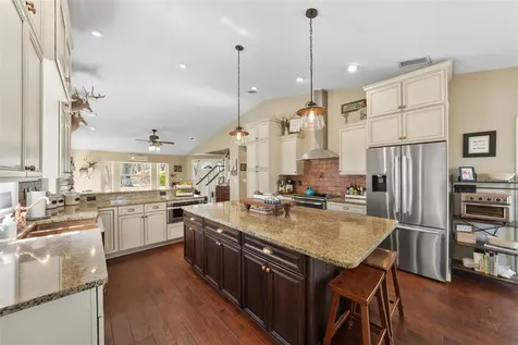 808 Old Welcome Road Lithia FL 33547