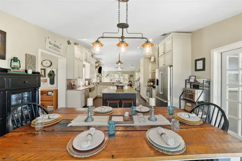 808 Old Welcome Road Lithia FL 33547