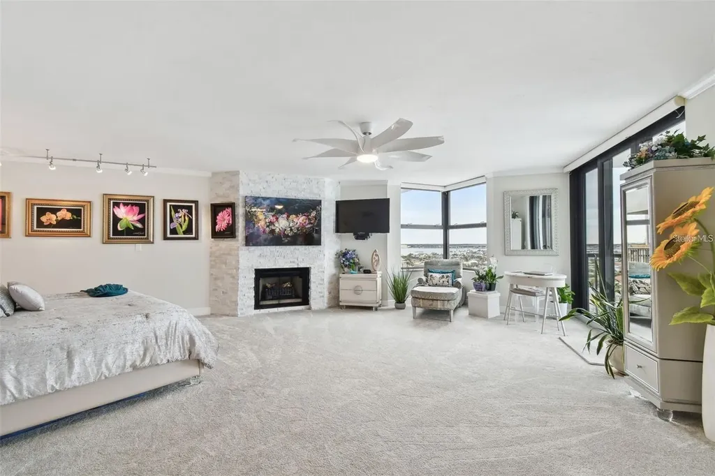 1660 Gulf Boulevard Clearwater Beach FL 33767