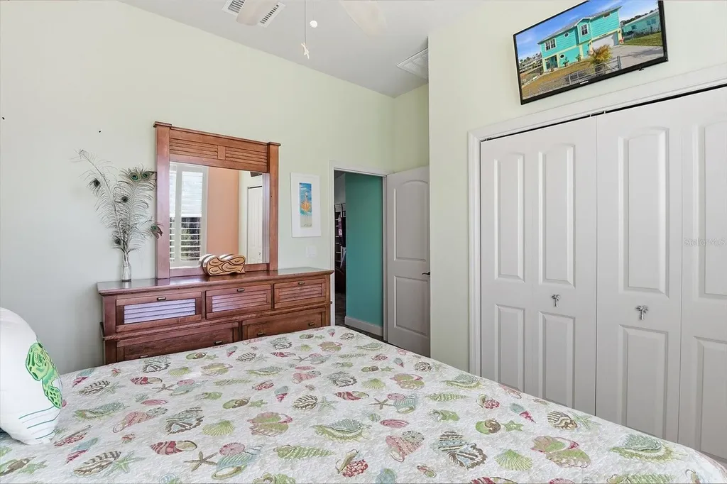 2571 N Seneca Point Crystal River FL 34429