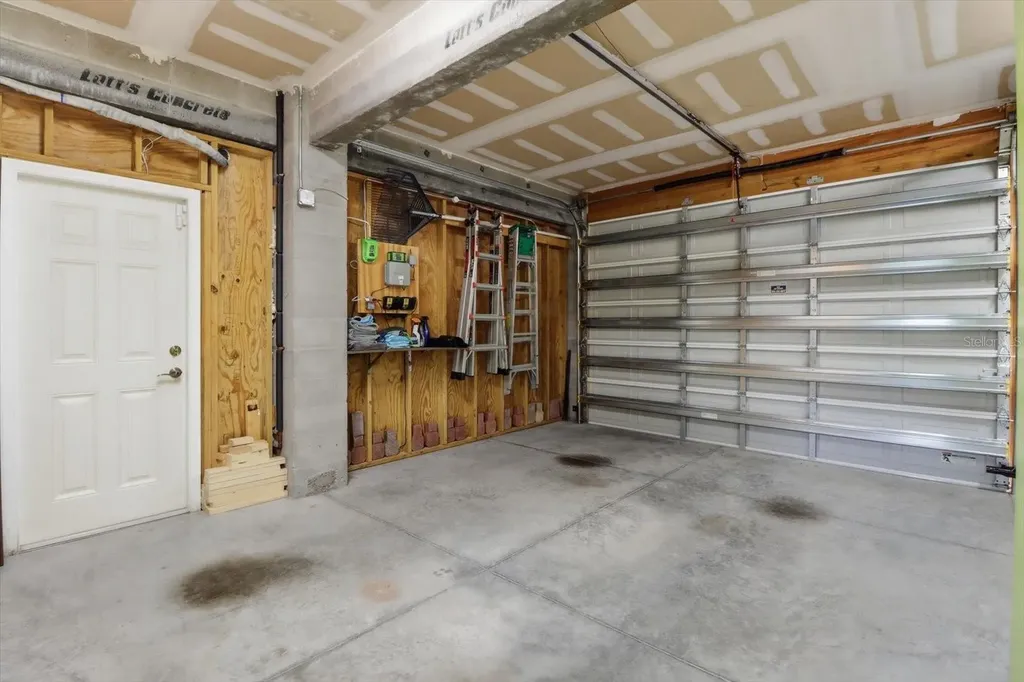 2571 N Seneca Point Crystal River FL 34429