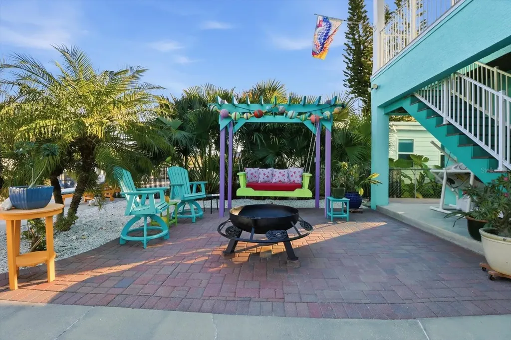 2571 N Seneca Point Crystal River FL 34429