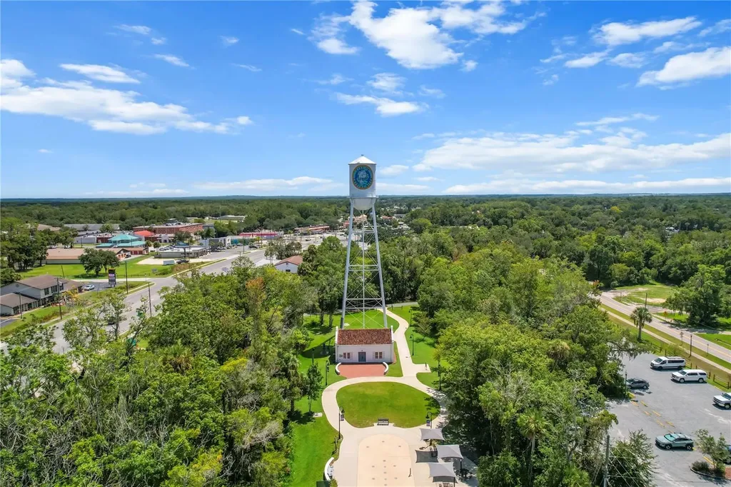 2571 N Seneca Point Crystal River FL 34429