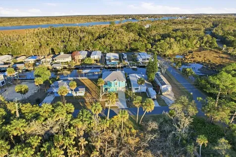 2571 N Seneca Point Crystal River FL 34429