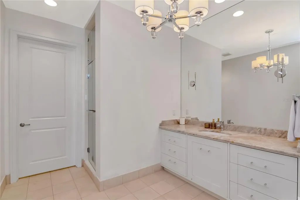 450 Knights Run Avenue Tampa FL 33602