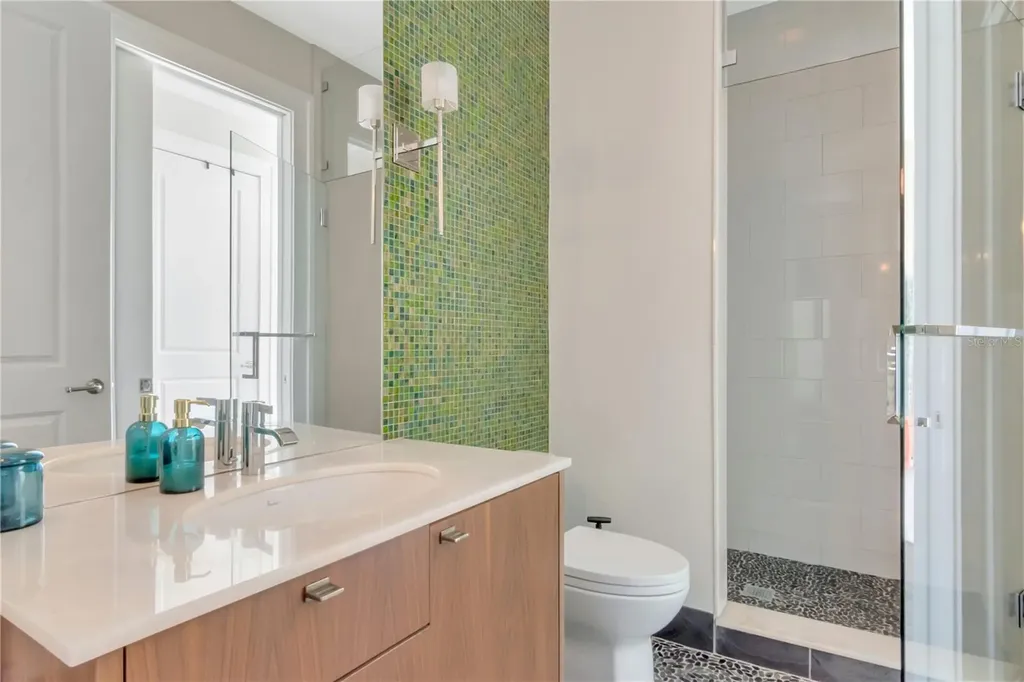 450 Knights Run Avenue Tampa FL 33602