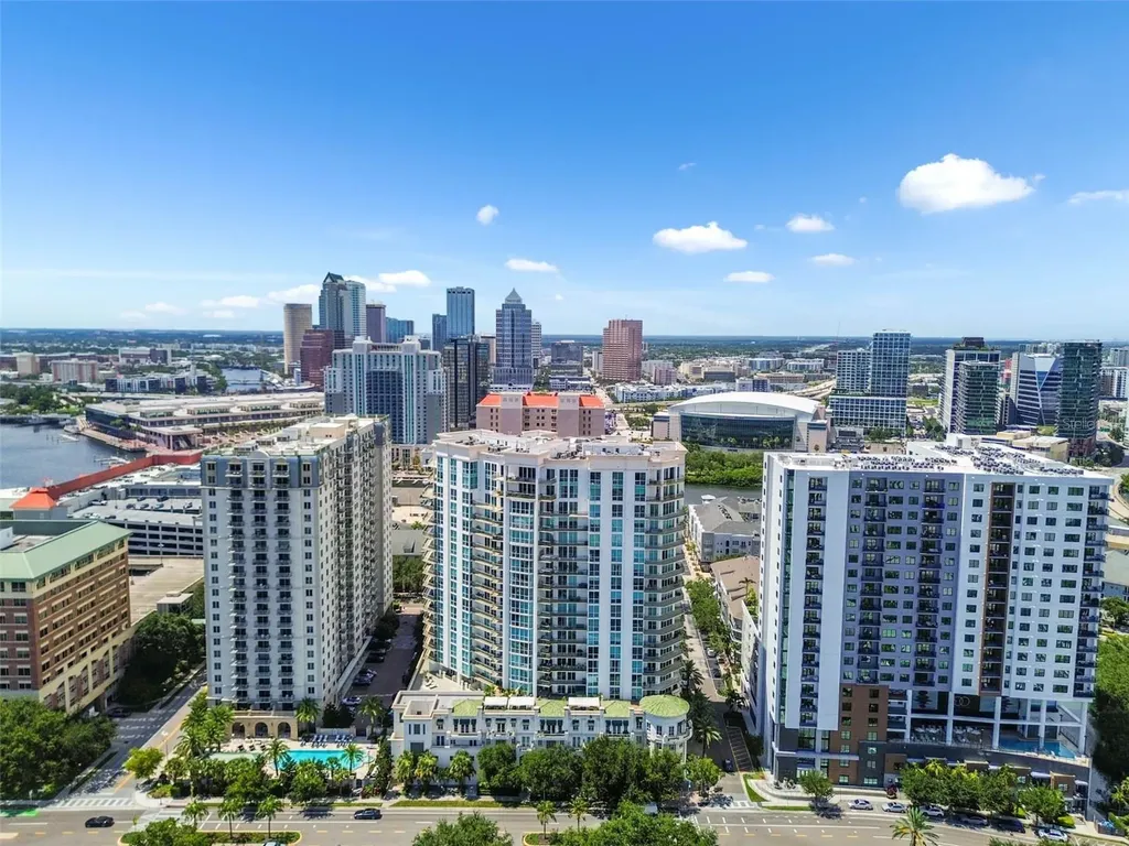 450 Knights Run Avenue Tampa FL 33602
