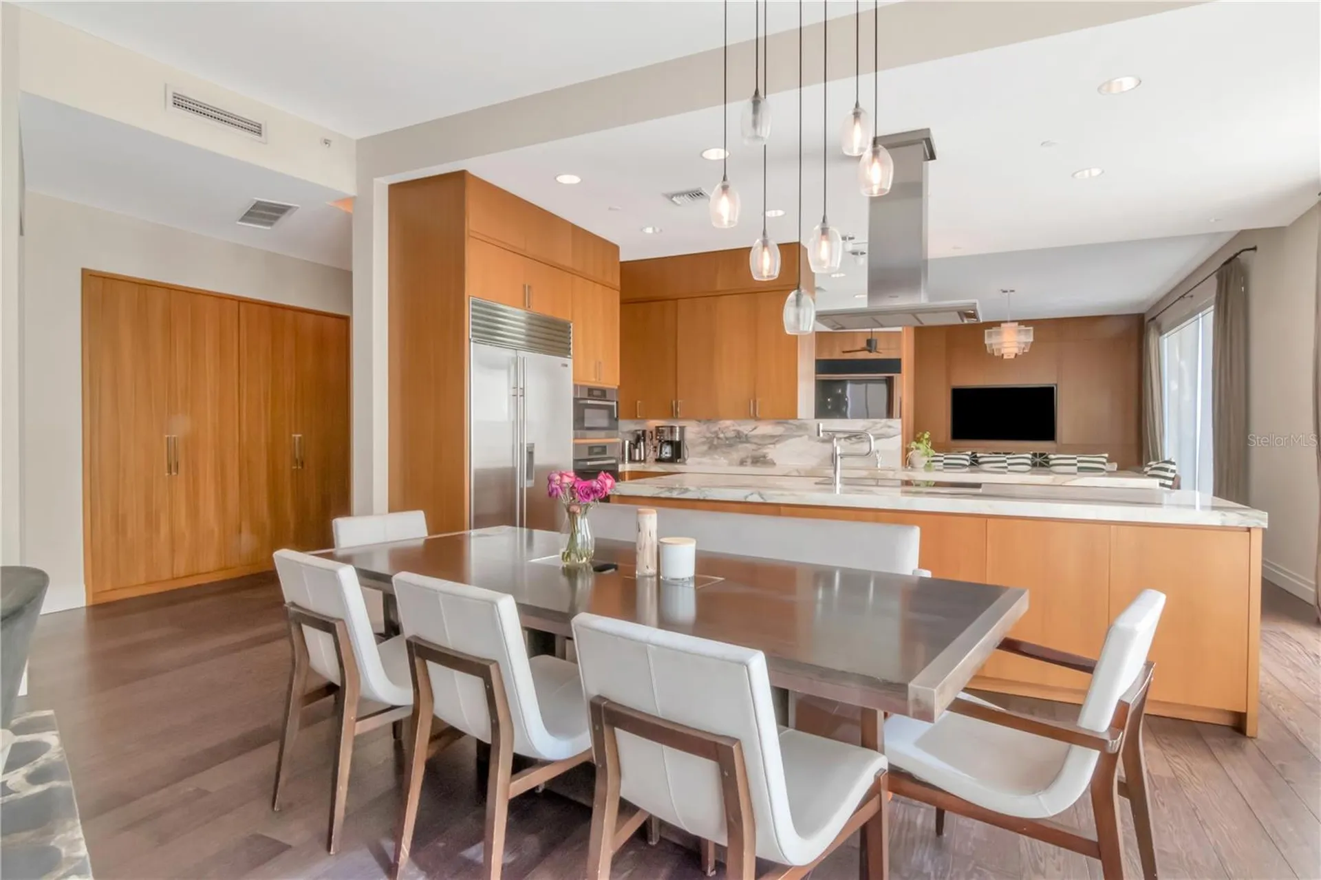 450 Knights Run Avenue Tampa FL 33602