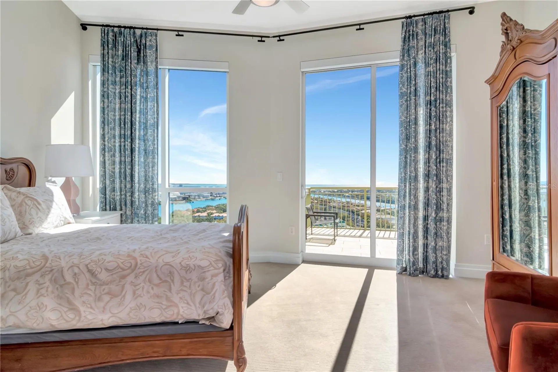 450 Knights Run Avenue Tampa FL 33602