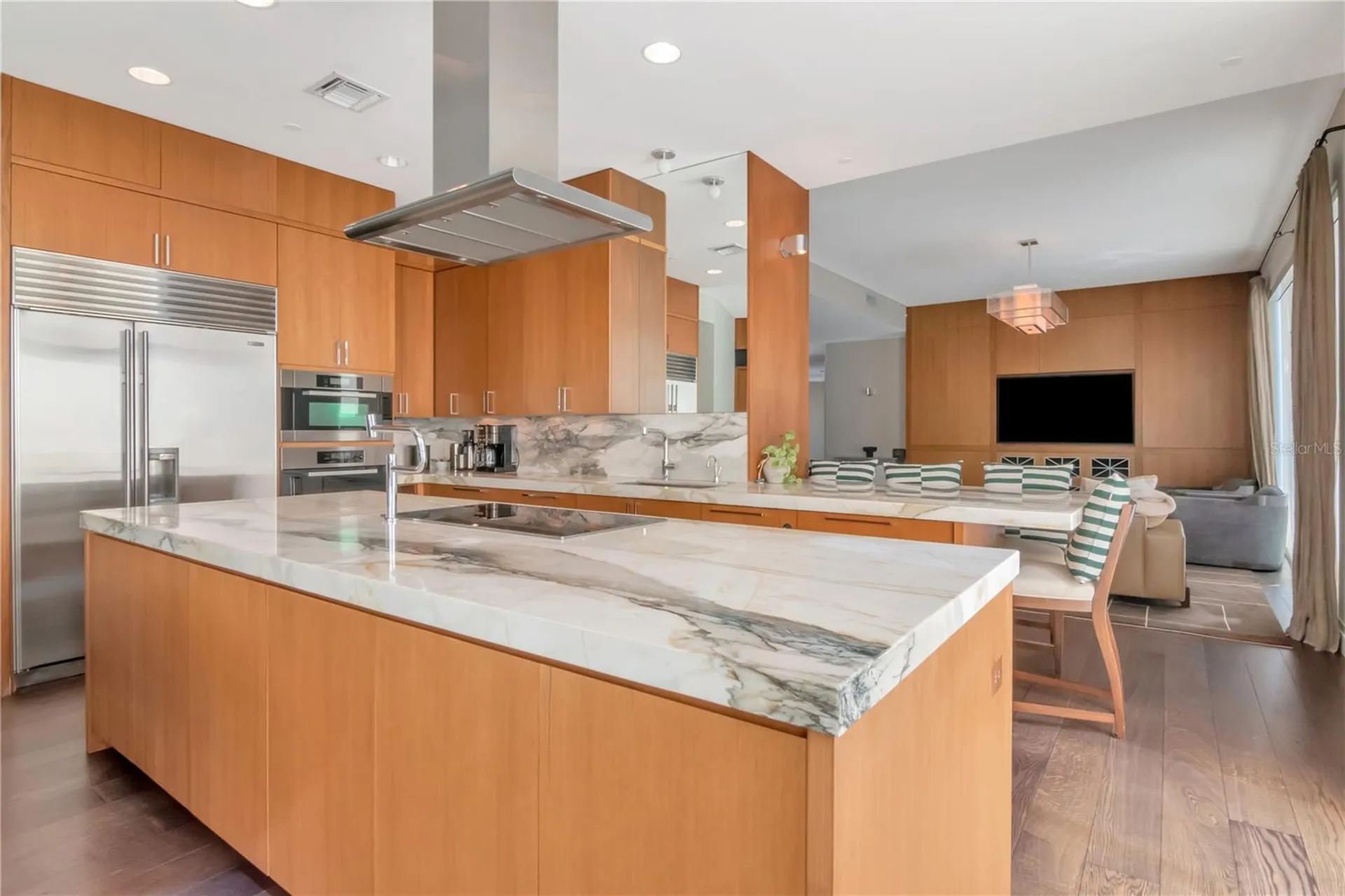 450 Knights Run Avenue Tampa FL 33602