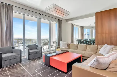 450 Knights Run Avenue Tampa FL 33602
