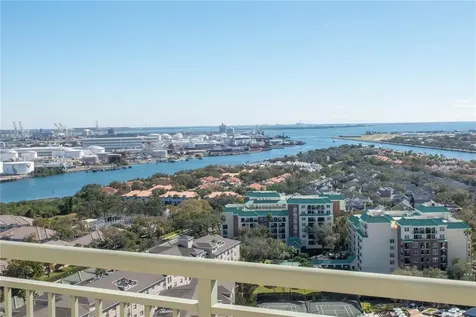 450 Knights Run Avenue Tampa FL 33602