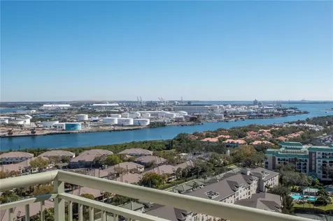 450 Knights Run Avenue Tampa FL 33602