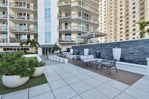 450 Knights Run Avenue Tampa FL 33602