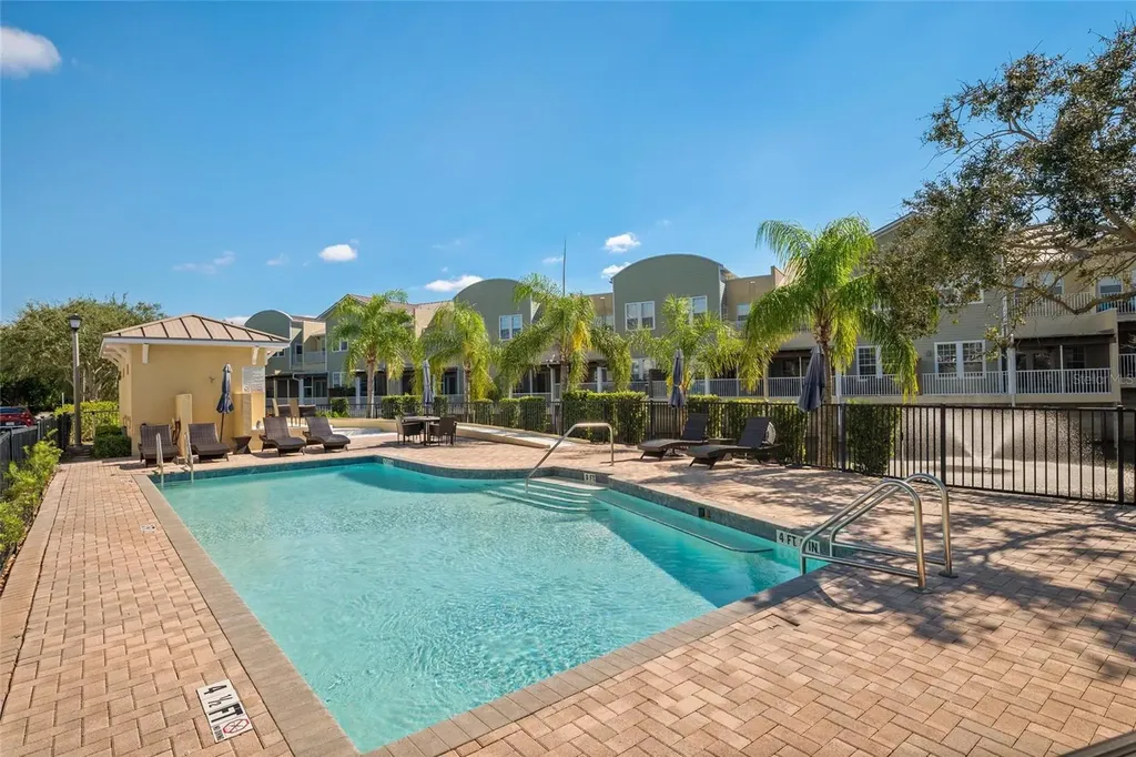 199 E Live Oak Street Tarpon Springs FL 34689