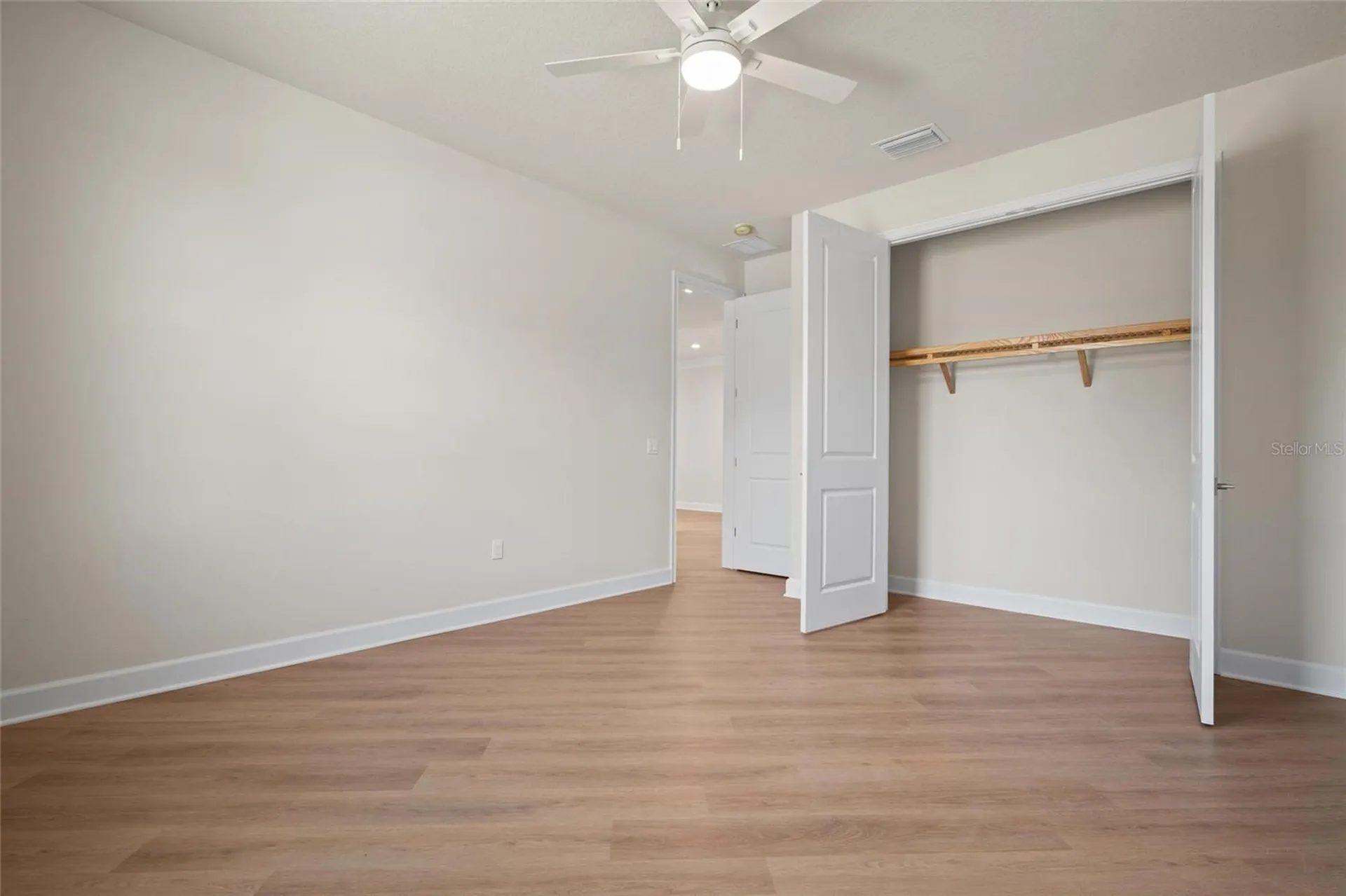 199 E Live Oak Street Tarpon Springs FL 34689