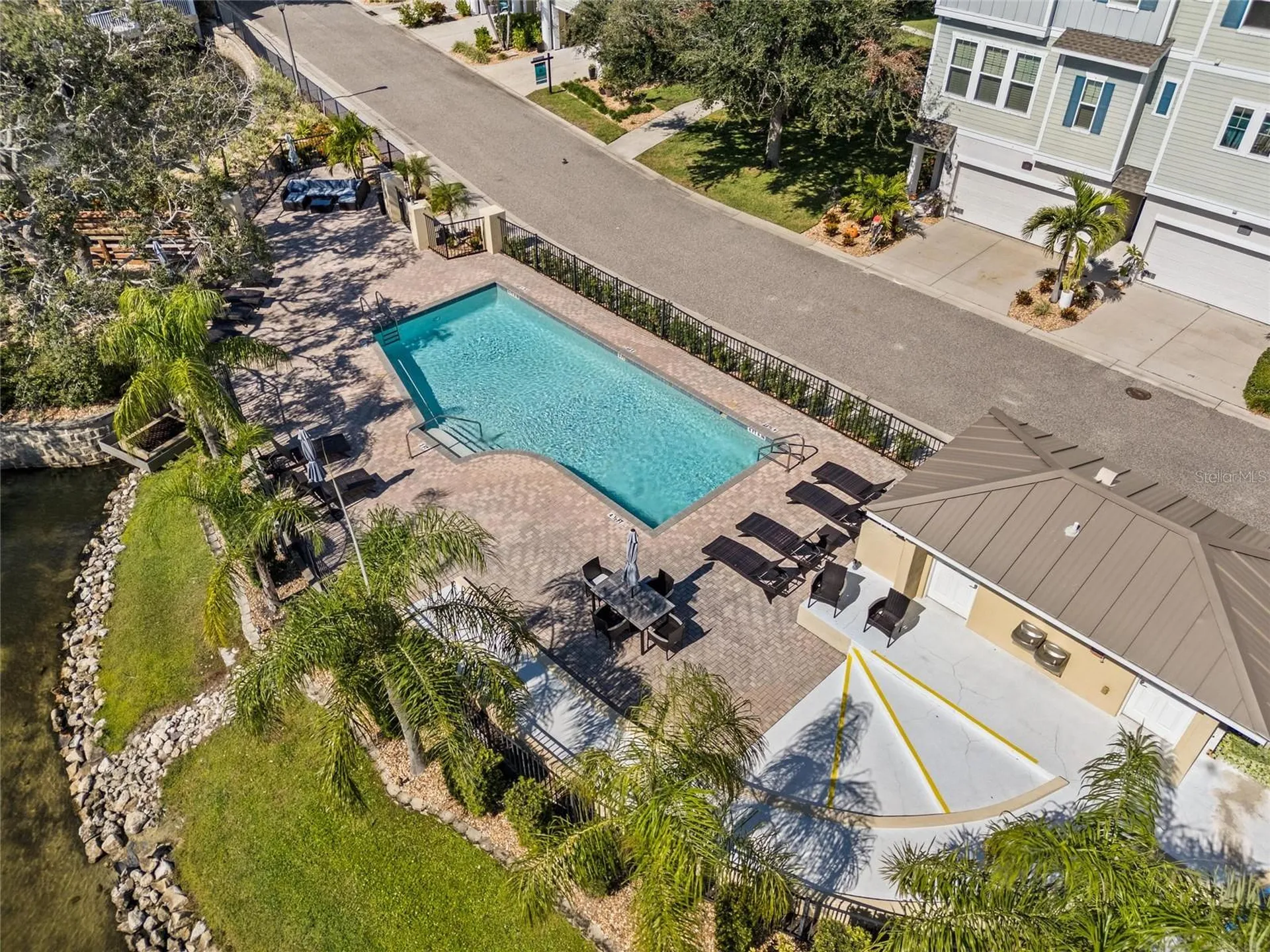 199 E Live Oak Street Tarpon Springs FL 34689