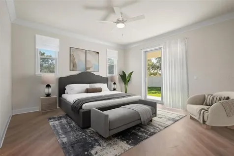 199 E Live Oak Street Tarpon Springs FL 34689
