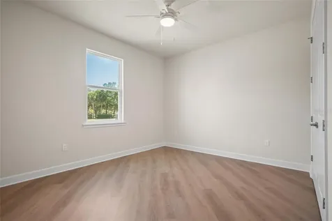 199 E Live Oak Street Tarpon Springs FL 34689