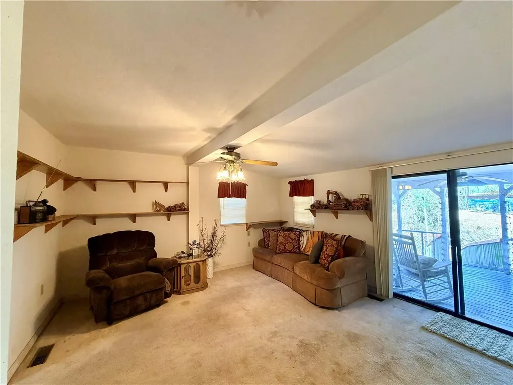 5721 S Live Oak Drive Floral City FL 34436