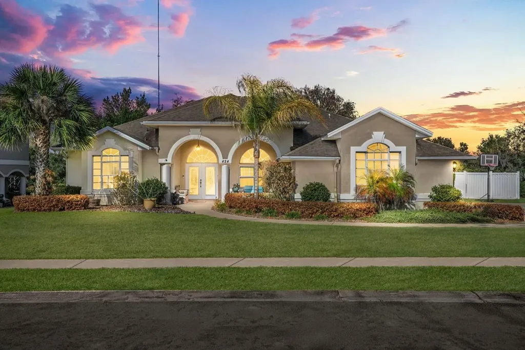424 Caddie Drive Debary FL 32713