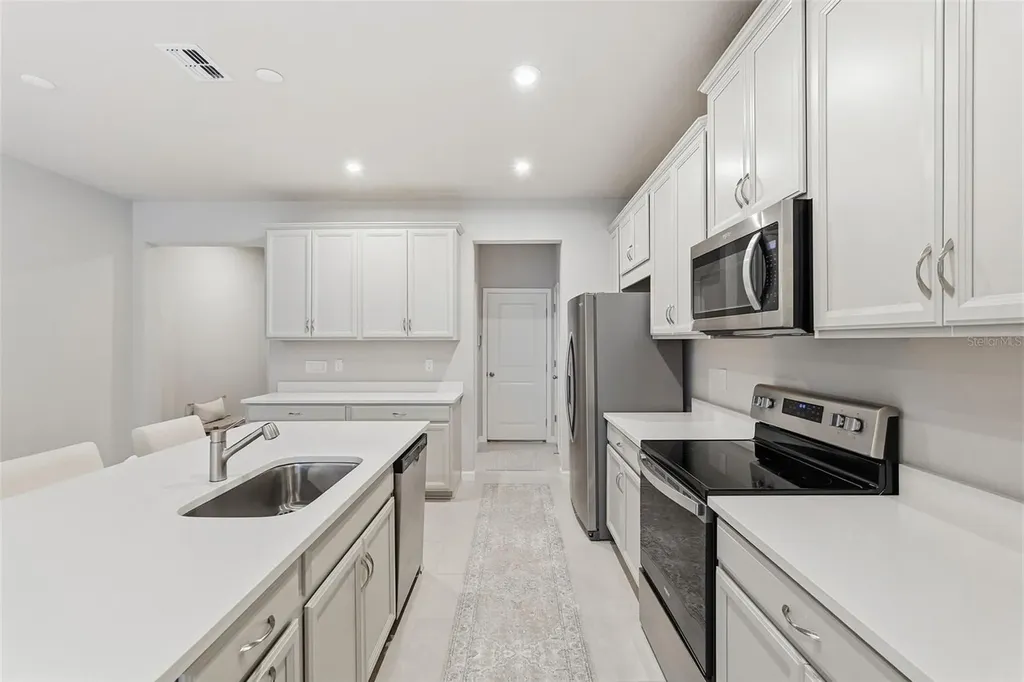 2322 Summerlit Street Lutz FL 33558