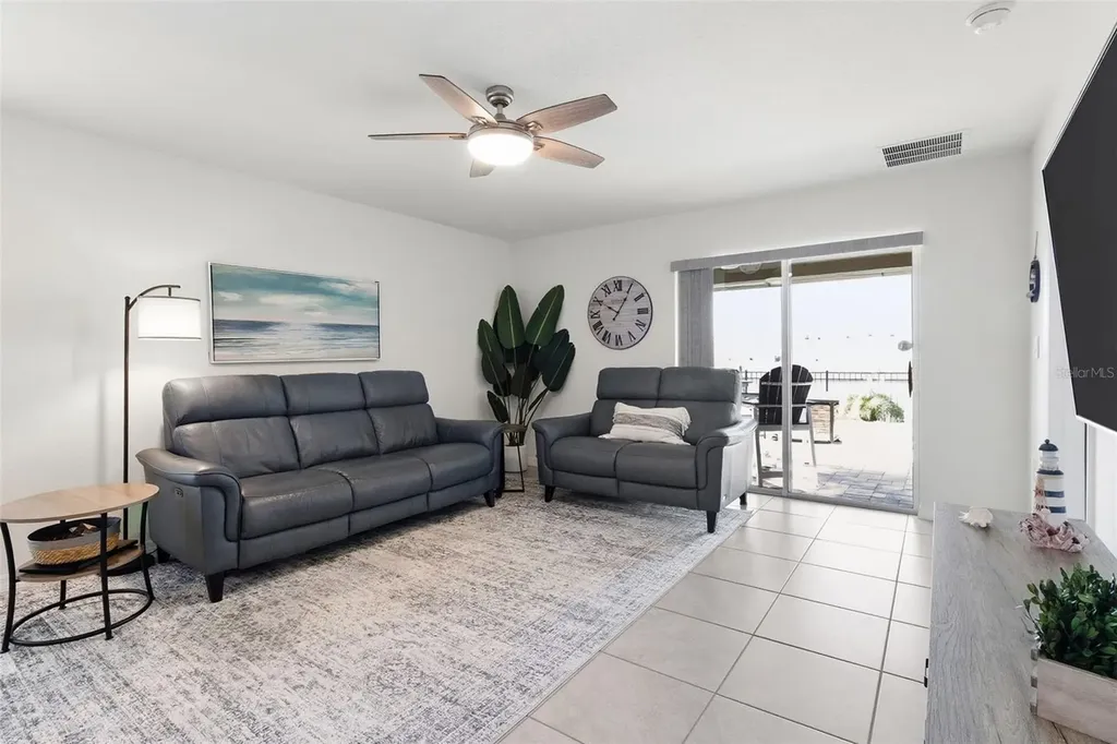 3718 Mannered Gold Avenue Bradenton FL 34208