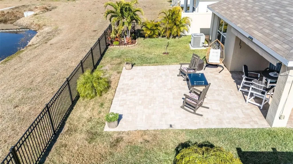 3718 Mannered Gold Avenue Bradenton FL 34208
