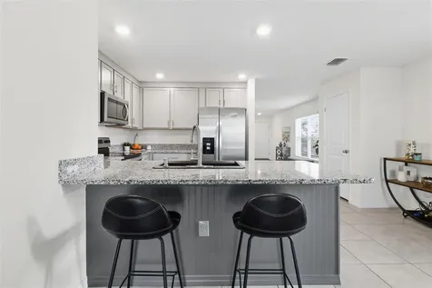 3718 Mannered Gold Avenue Bradenton FL 34208