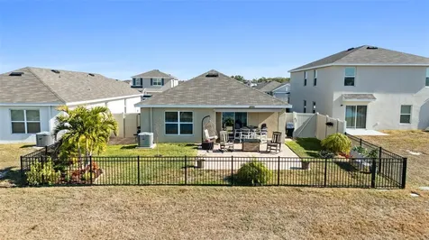 3718 Mannered Gold Avenue Bradenton FL 34208