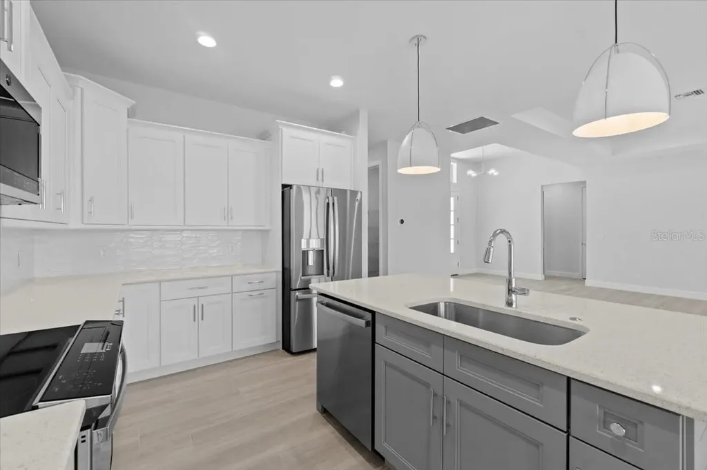 6999 Burnsville Street Englewood FL 34224