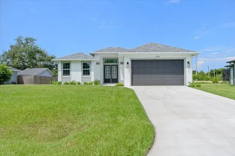 6999 Burnsville Street Englewood FL 34224