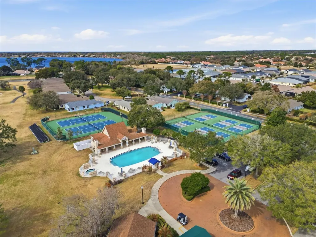 1841 Park Forest Boulevard Mount Dora FL 32757