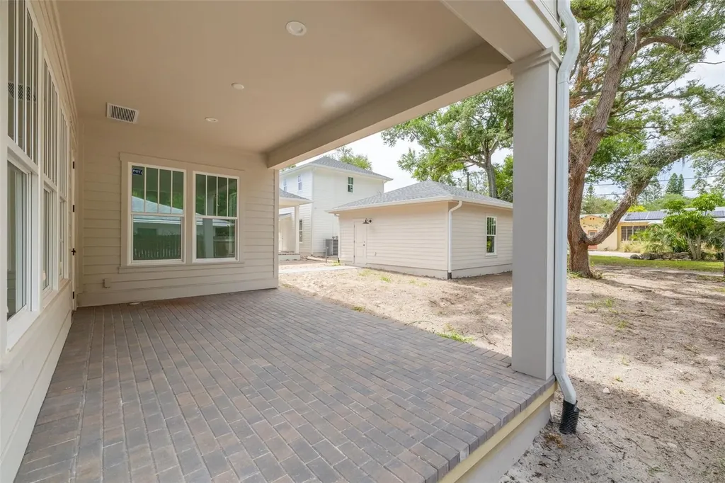125 24th Avenue SE St Petersburg FL 33705