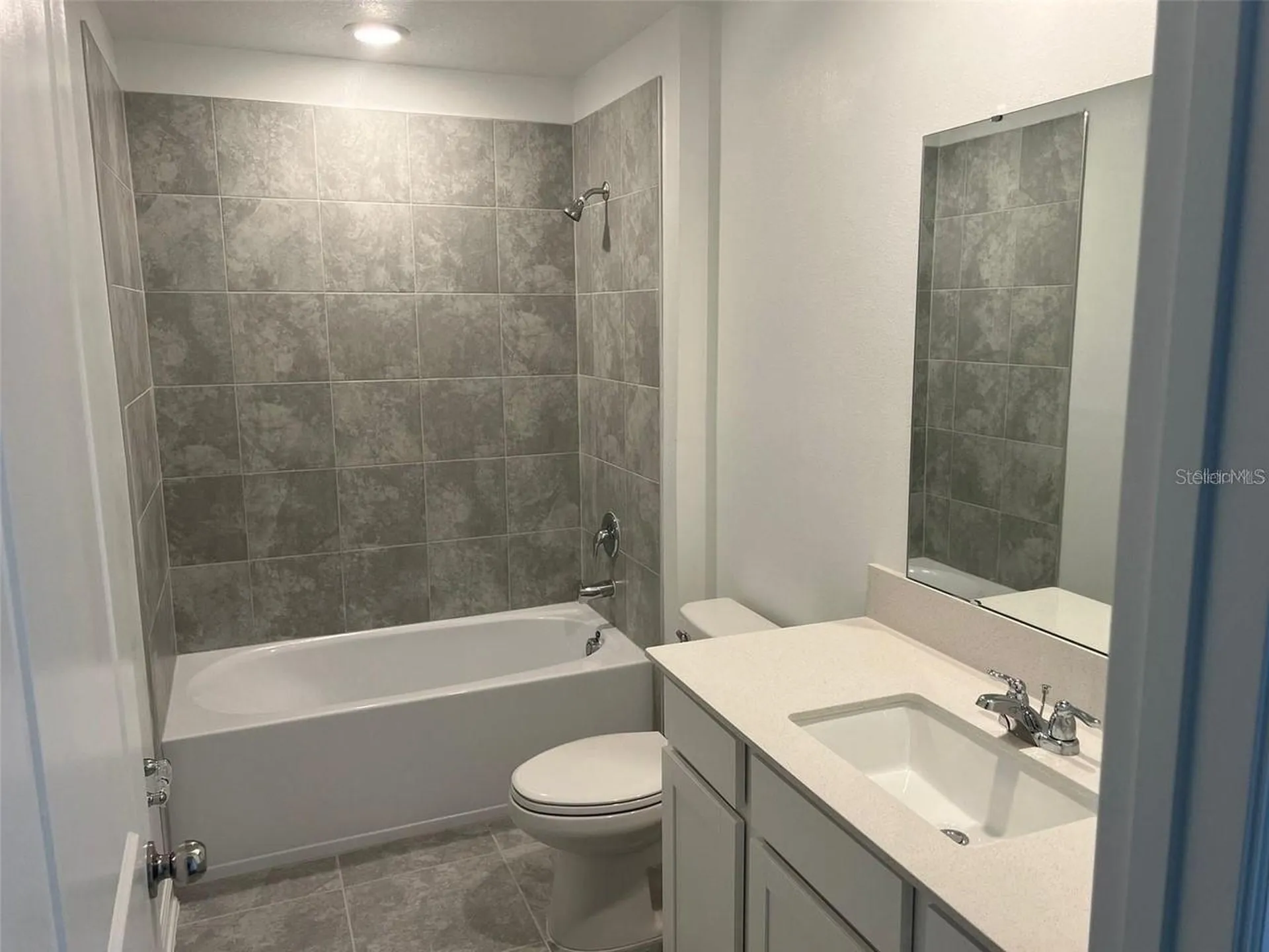 1756 White Water Court Davenport FL 33837