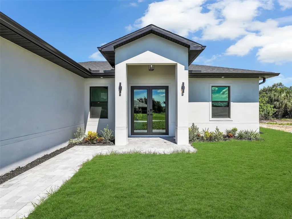 405 NW 14th Street Cape Coral FL 33993