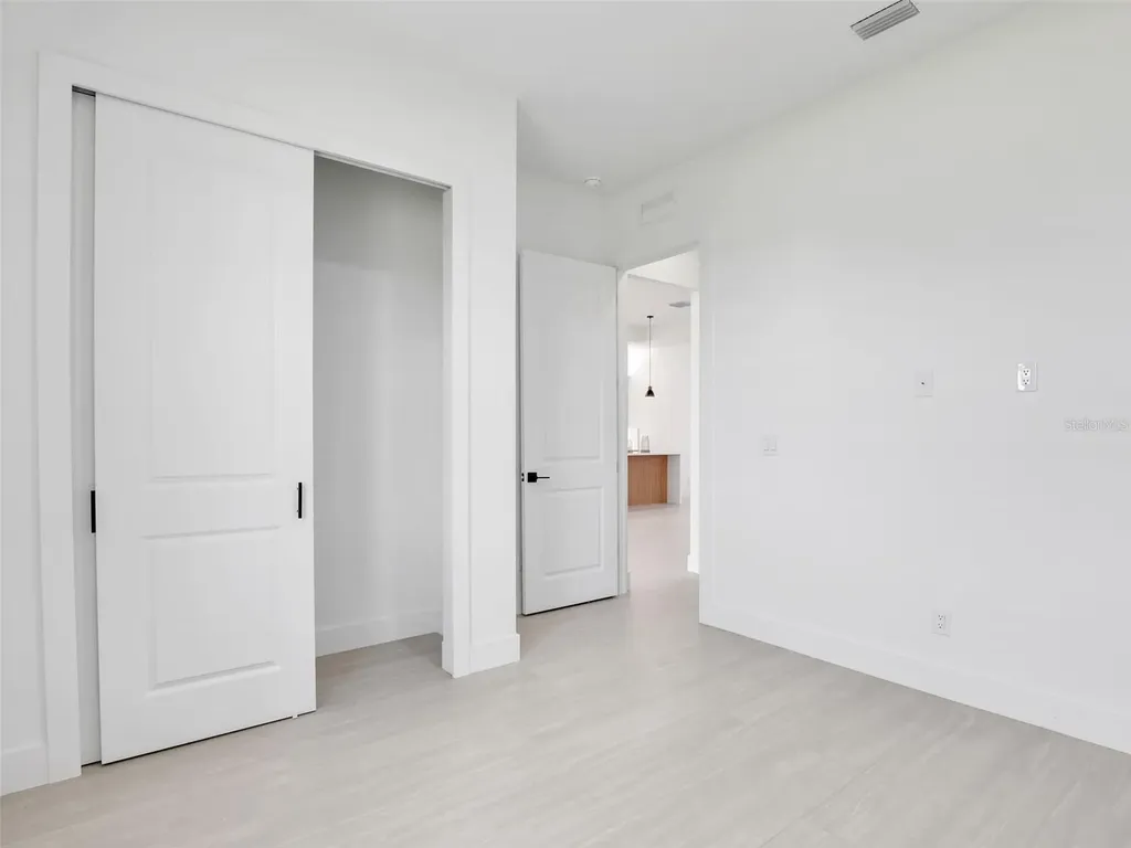 405 NW 14th Street Cape Coral FL 33993