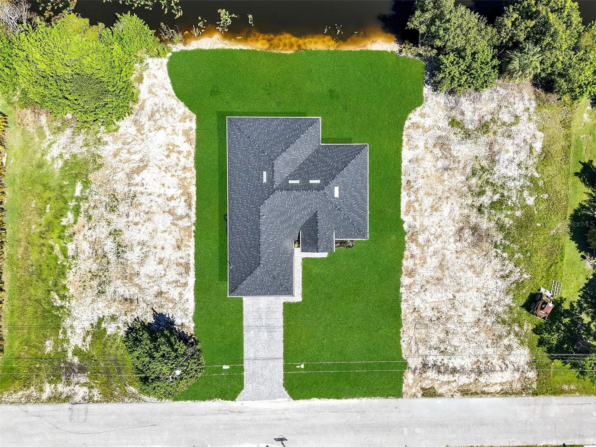 405 NW 14th Street Cape Coral FL 33993