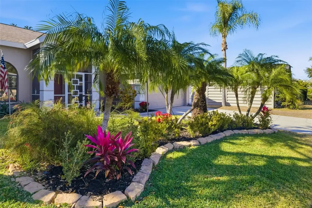 8072 Glenbrooke Lane Sarasota FL 34243