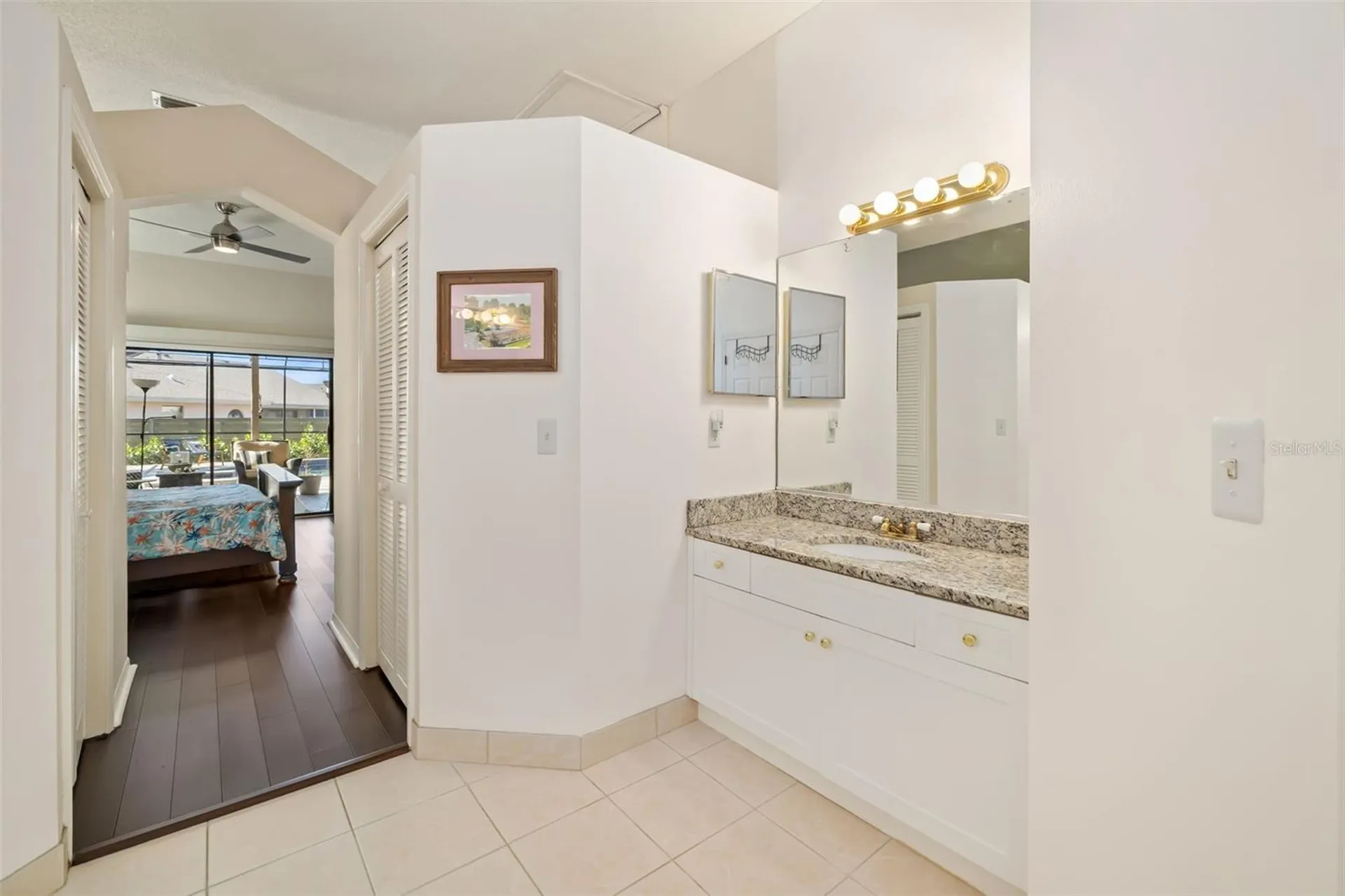 8072 Glenbrooke Lane Sarasota FL 34243