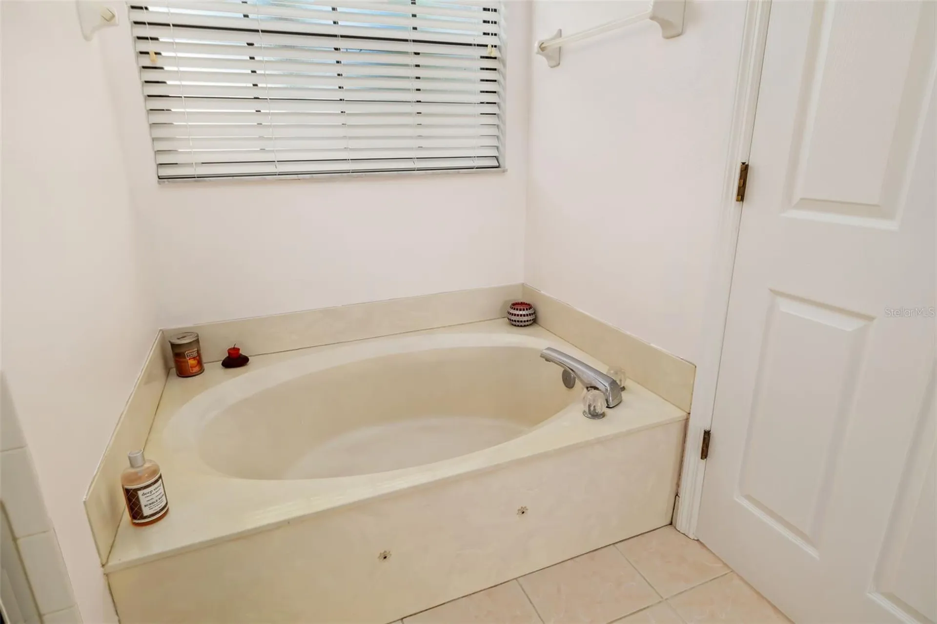 8072 Glenbrooke Lane Sarasota FL 34243