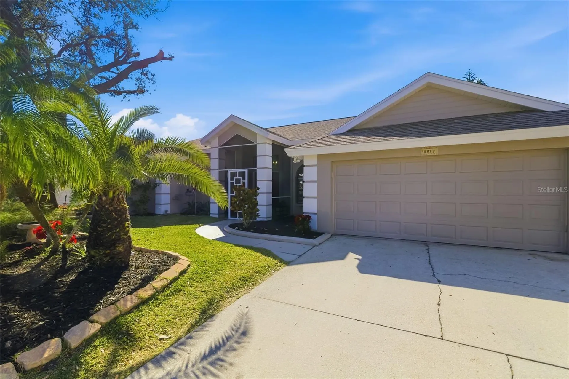 8072 Glenbrooke Lane Sarasota FL 34243