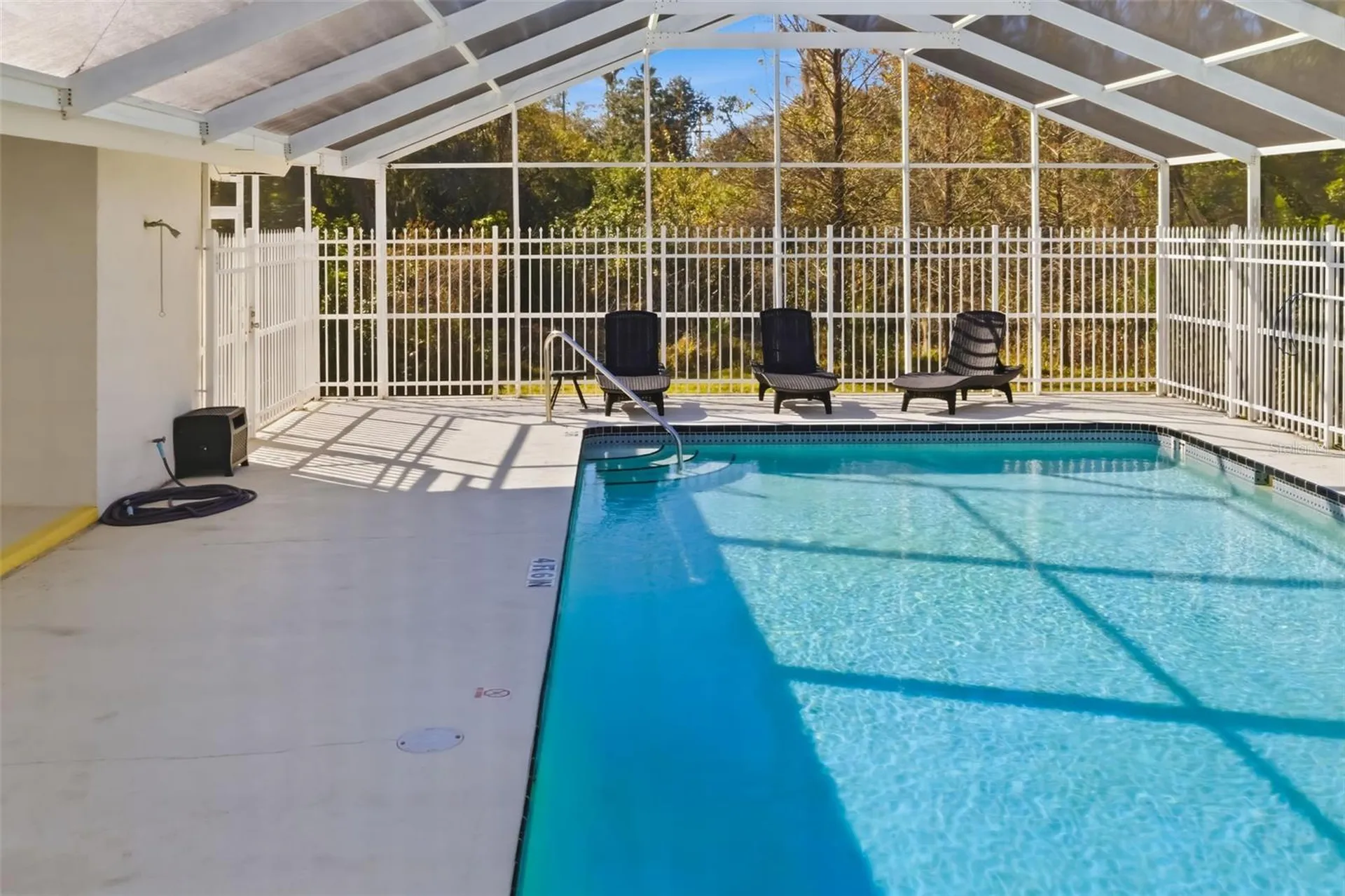 8072 Glenbrooke Lane Sarasota FL 34243