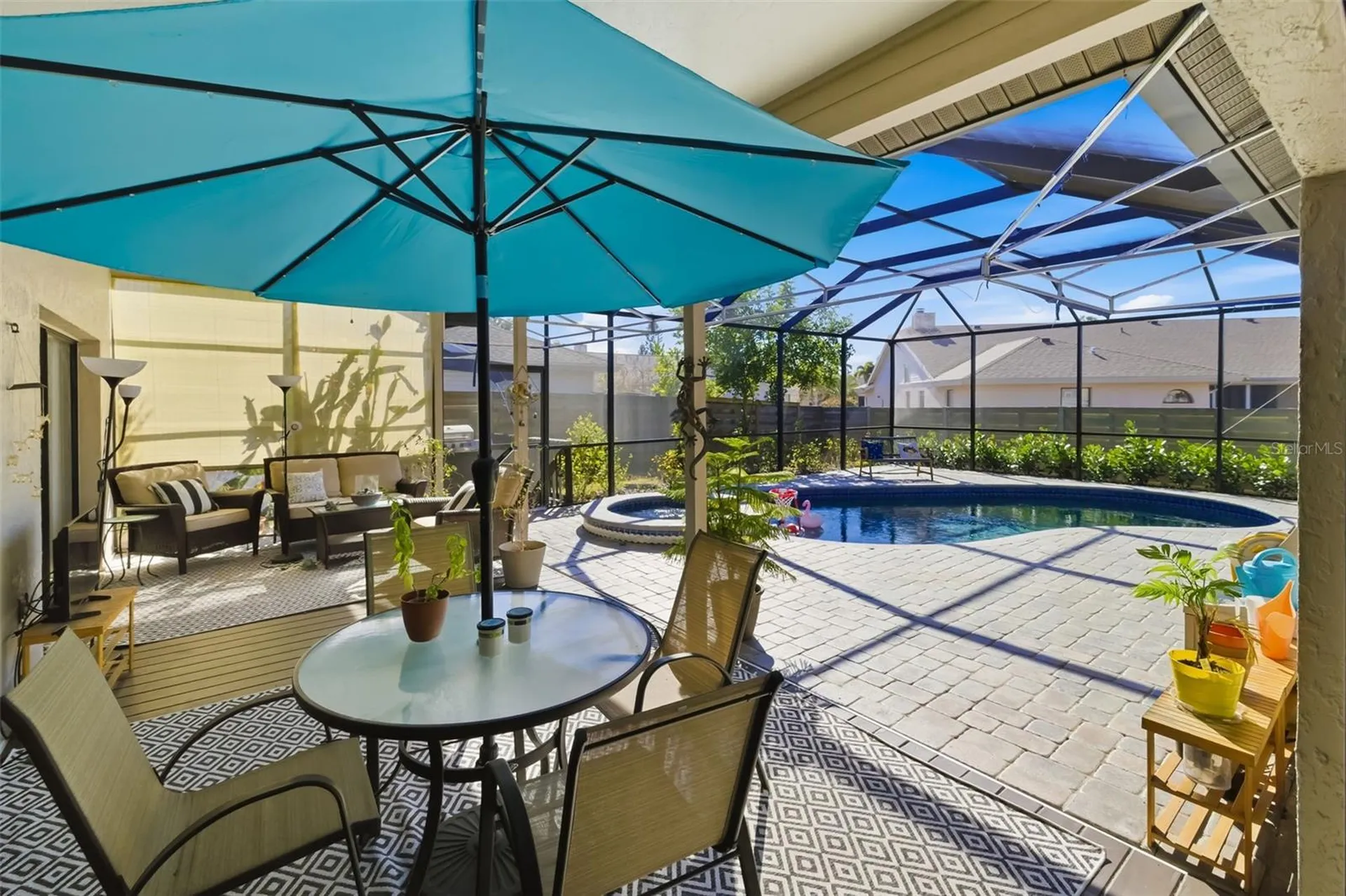 8072 Glenbrooke Lane Sarasota FL 34243