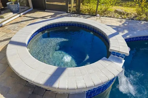 8072 Glenbrooke Lane Sarasota FL 34243