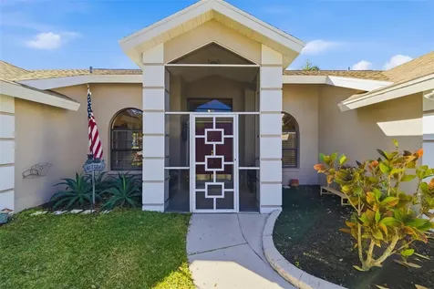 8072 Glenbrooke Lane Sarasota FL 34243