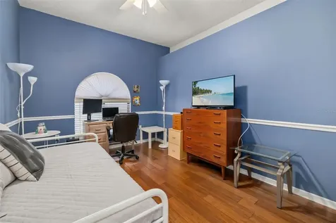 8072 Glenbrooke Lane Sarasota FL 34243
