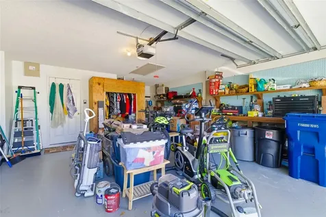 8072 Glenbrooke Lane Sarasota FL 34243